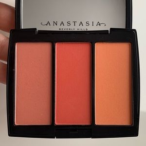 Anastasia Beverly Hill Blush Trio
